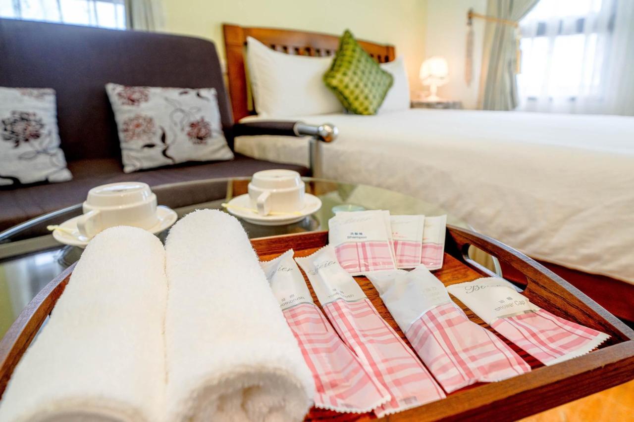Aurora Castle Guest House Luodong Luaran gambar