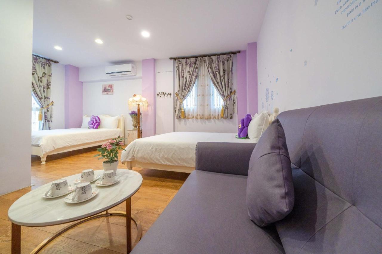 Aurora Castle Guest House Luodong Luaran gambar