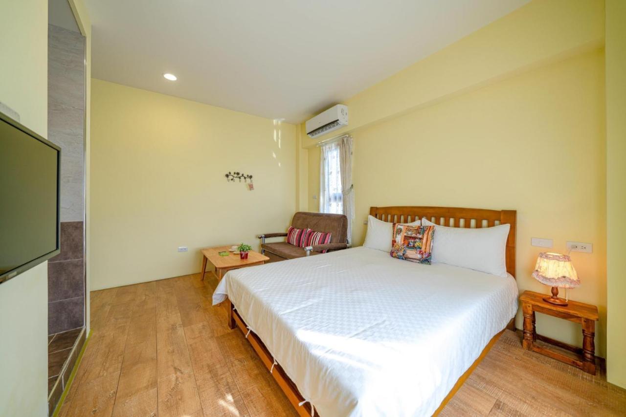 Aurora Castle Guest House Luodong Luaran gambar