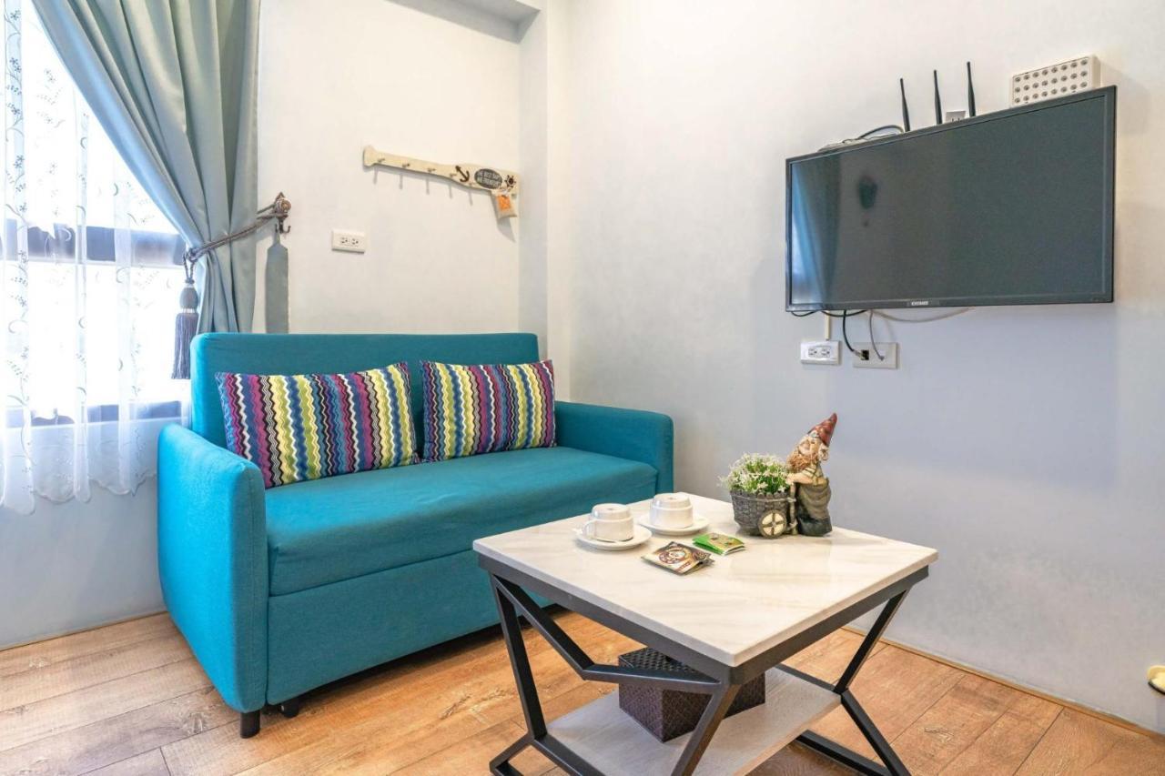 Aurora Castle Guest House Luodong Luaran gambar